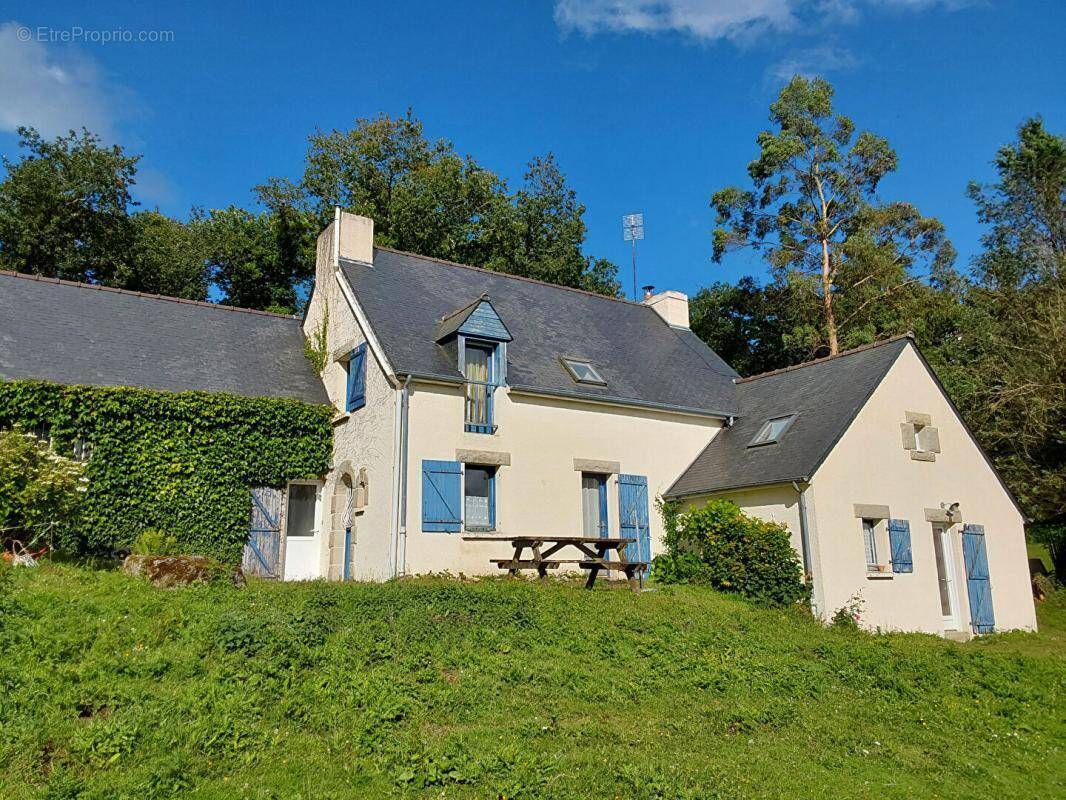 Maison à LANRIVAIN