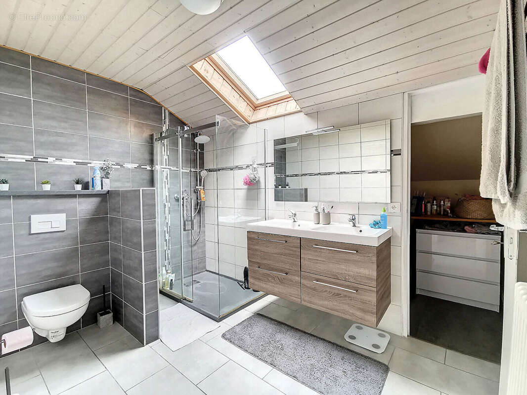 Appartement à THONON-LES-BAINS