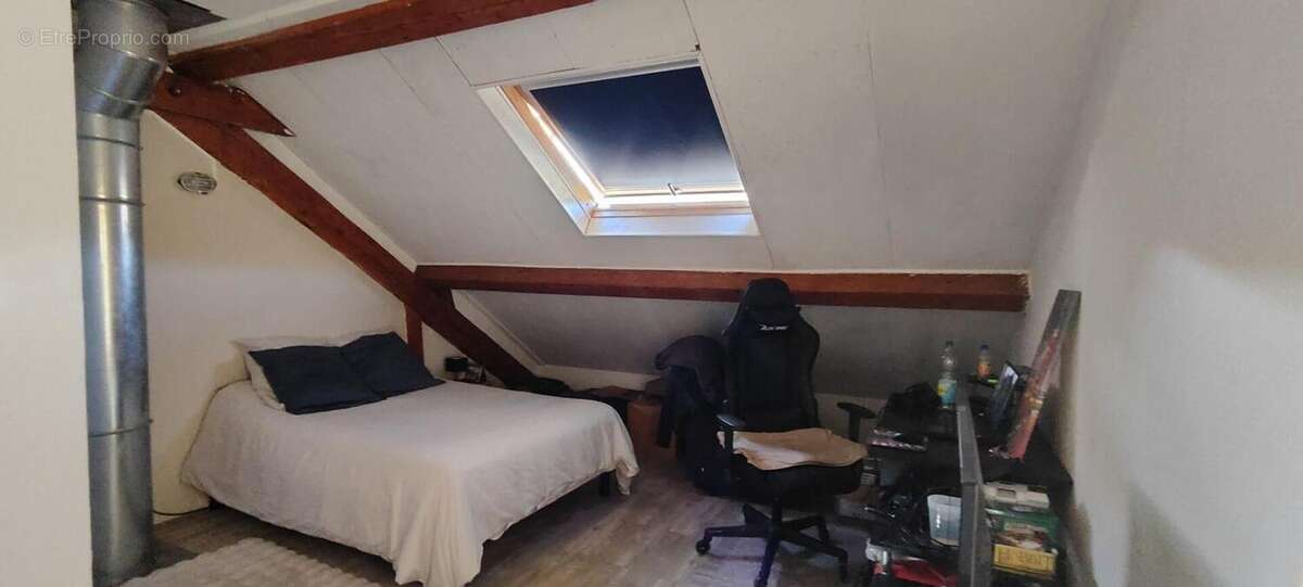 Maison 124m² sur un terrain de 6364 m² - photo 8