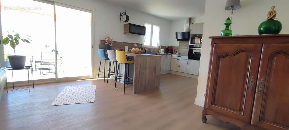 Maison à SAINT-MARTIN-DE-VALGALGUES