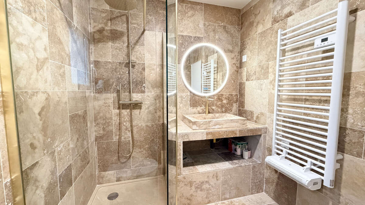 Appartement à HEM-LENGLET