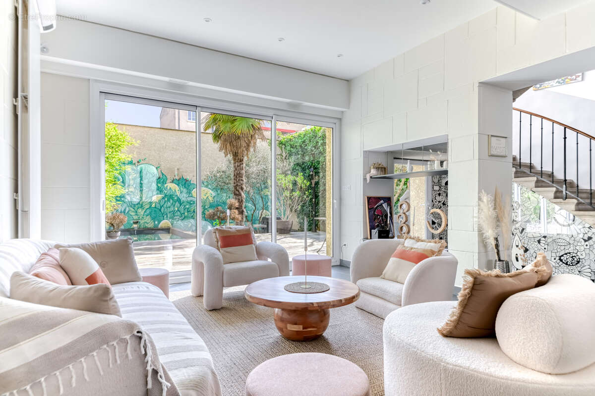 Maison à VILLEURBANNE