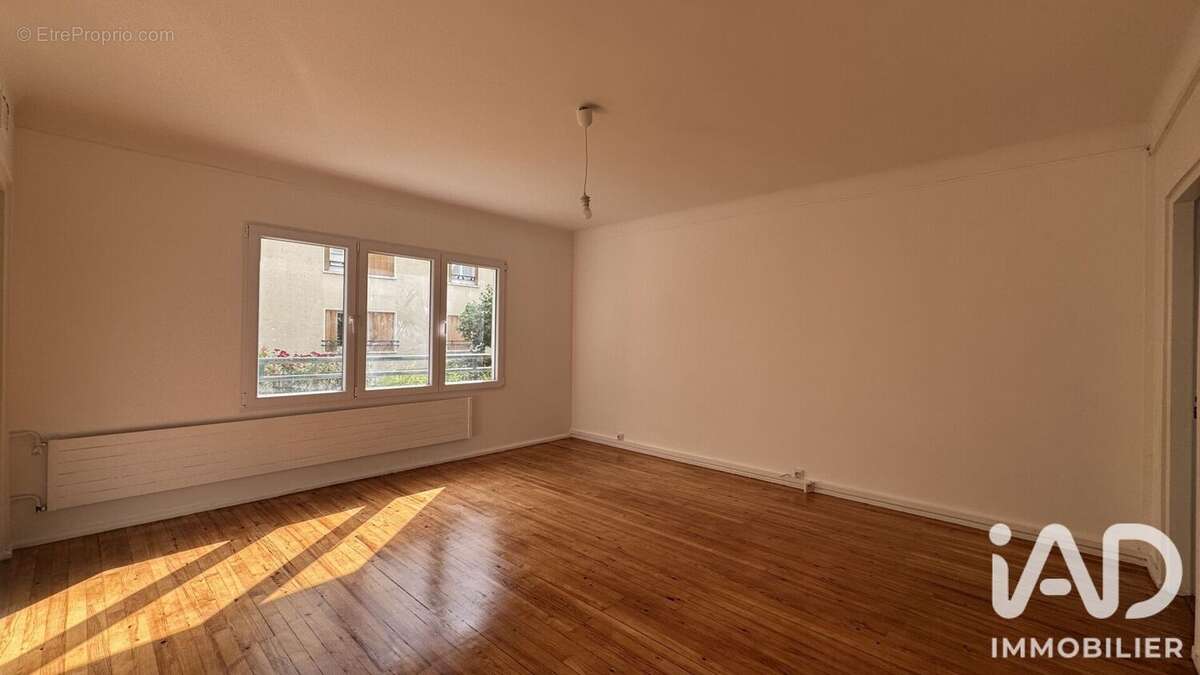 Photo 2 - Appartement à L'ILE-SAINT-DENIS