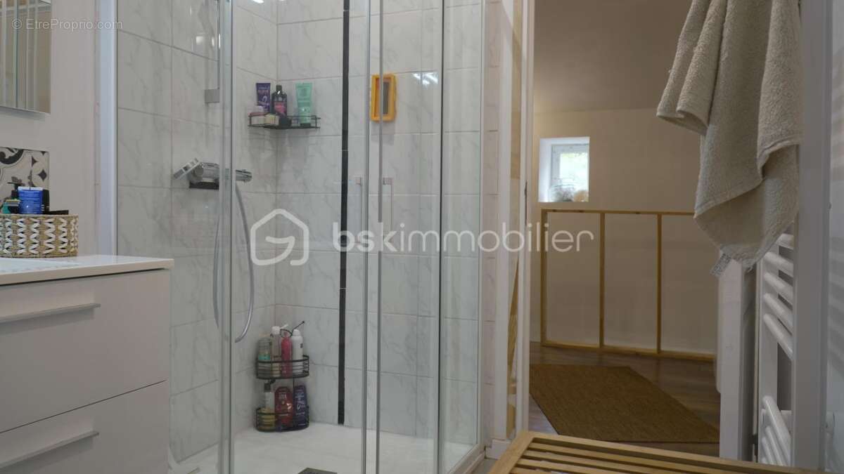 Charmante maison en pierre rénovée de 126 m² de type T5 - photo 18