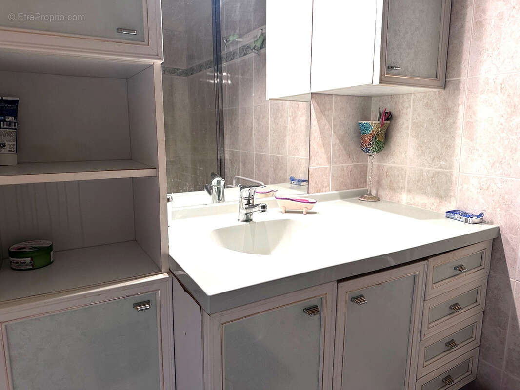 Appartement à SANARY-SUR-MER