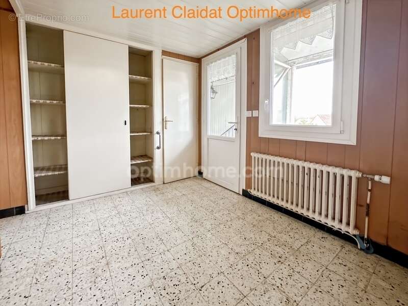 Maison à SAINT-QUENTIN