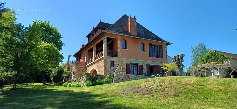Maison à HERISSON