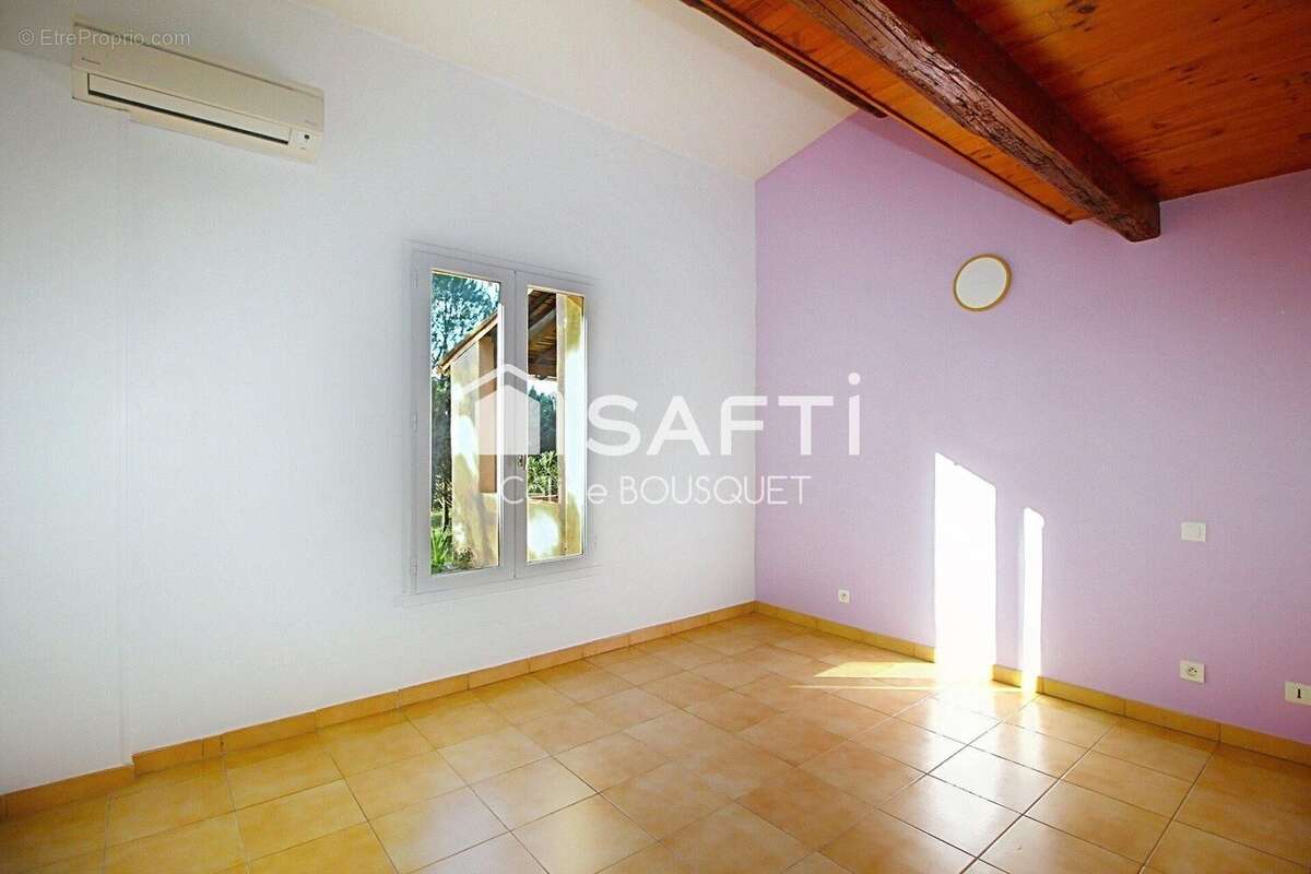 Photo 7 - Maison à NIMES