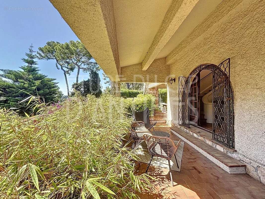 Maison à ANTIBES