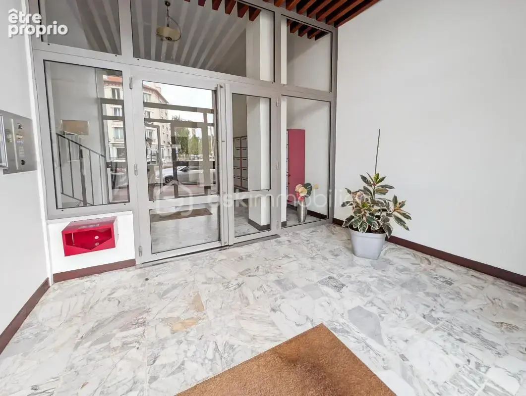 Superbe duplex champigny centre proche futur metro 15 avec parking balcon et cave - photo 16