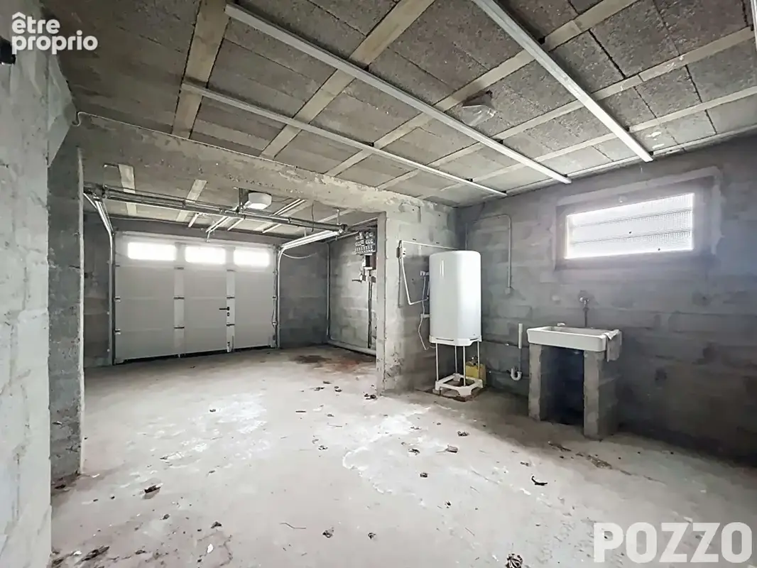 A vendre : Maison de 102m² à rénover à Bréville-sur-Mer (50290) - photo 12