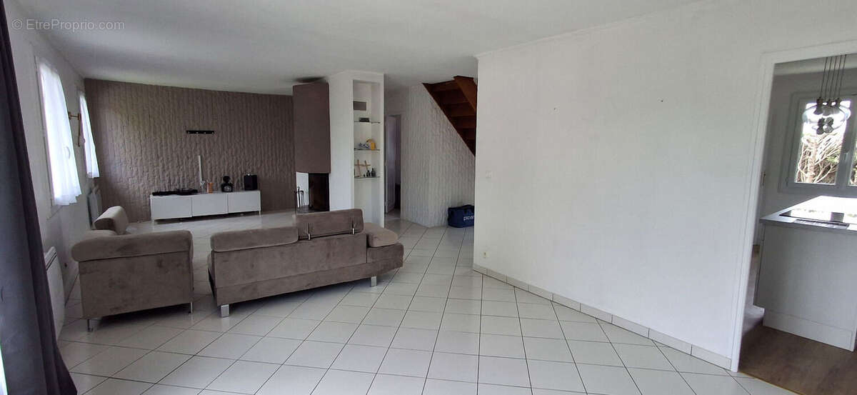 Maison à CREPY-EN-VALOIS