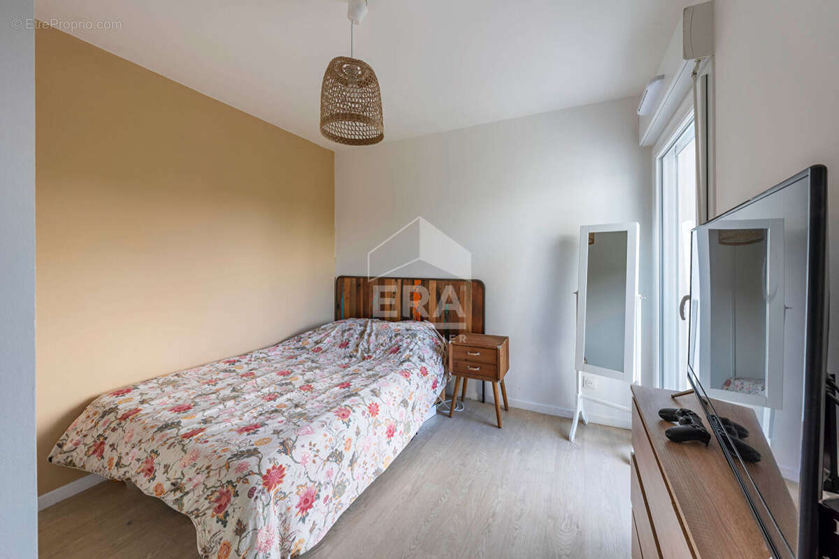 Appartement à LA FERTE-ALAIS