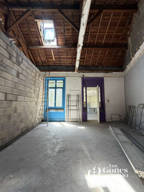 Appartement à CRAPONNE