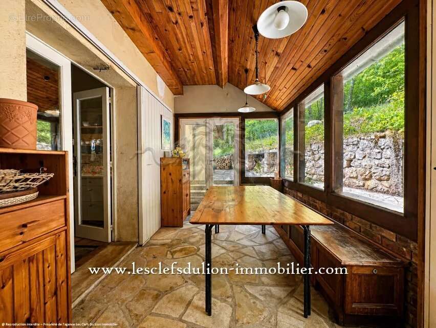 Maison à ECUELLES