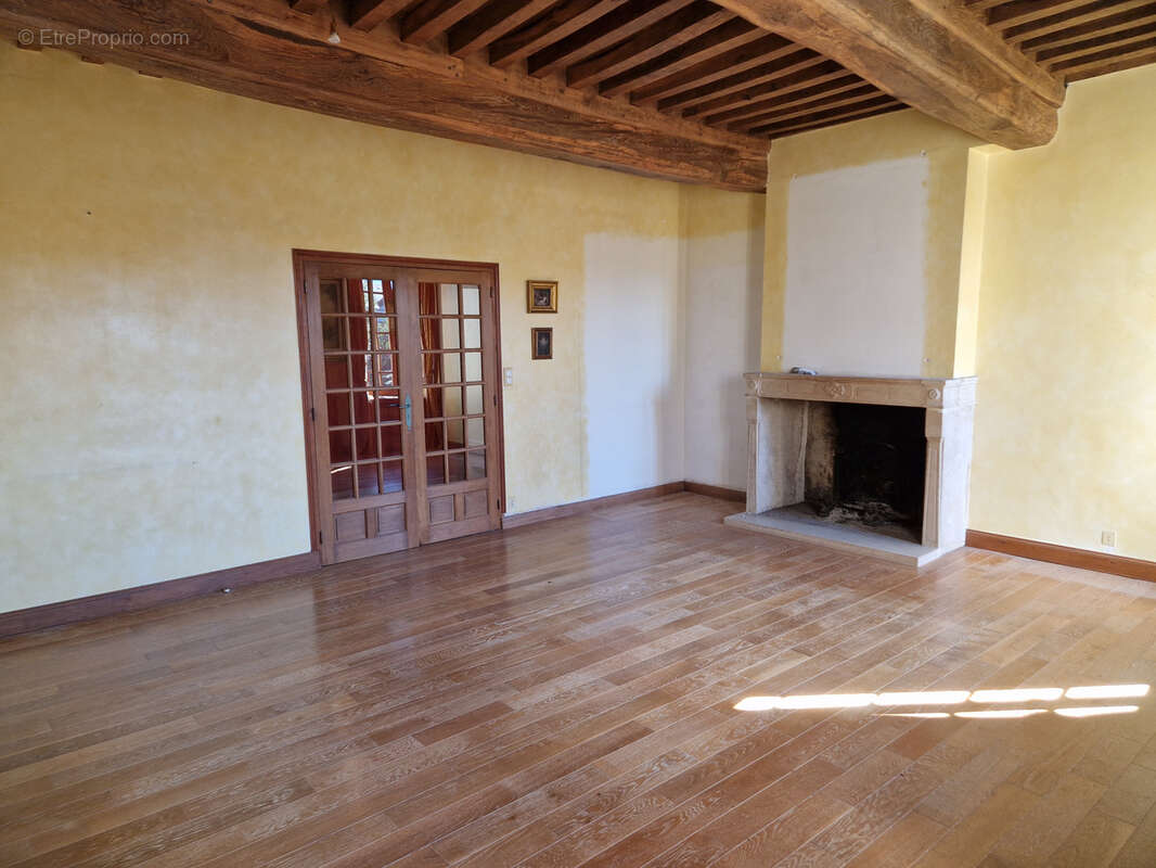 Maison à AUTUN