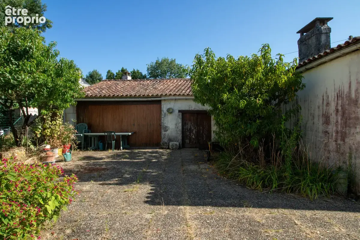 Ensemble immobilier 3 maisons + dépendances - photo 9