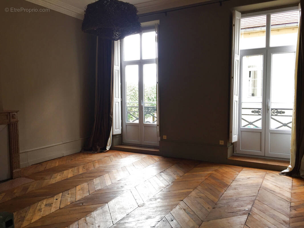 Appartement à AUTUN