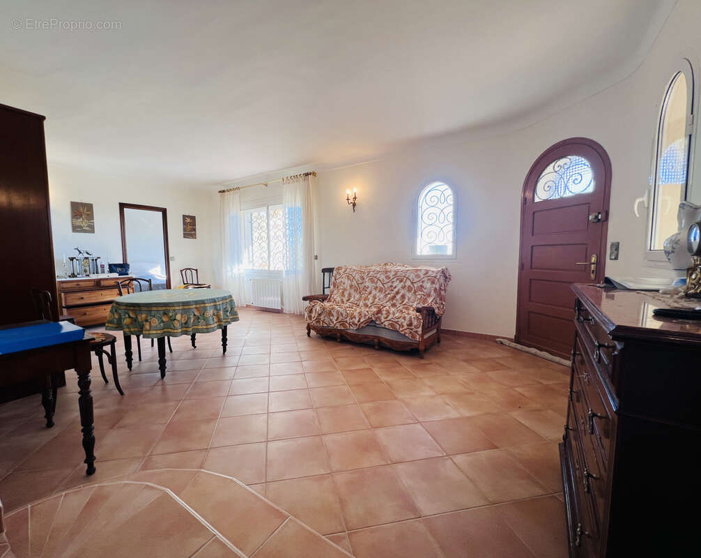 Maison à ROQUEBRUNE-CAP-MARTIN