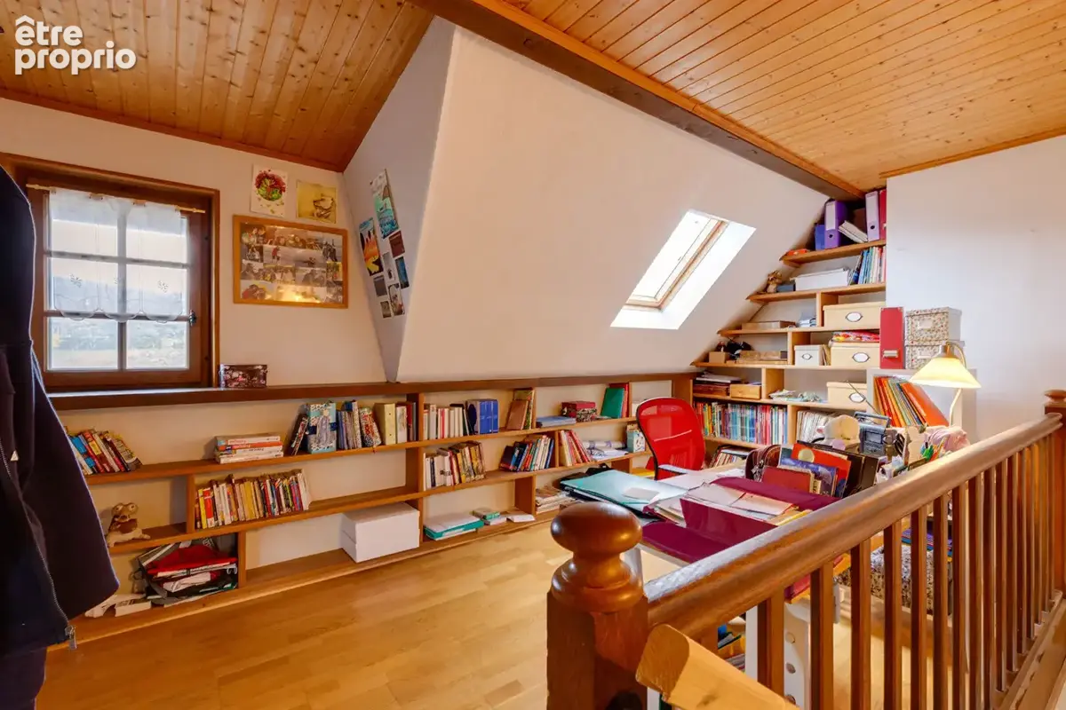 Maison T5 de 194 m² avec vue sur la montagne - photo 6