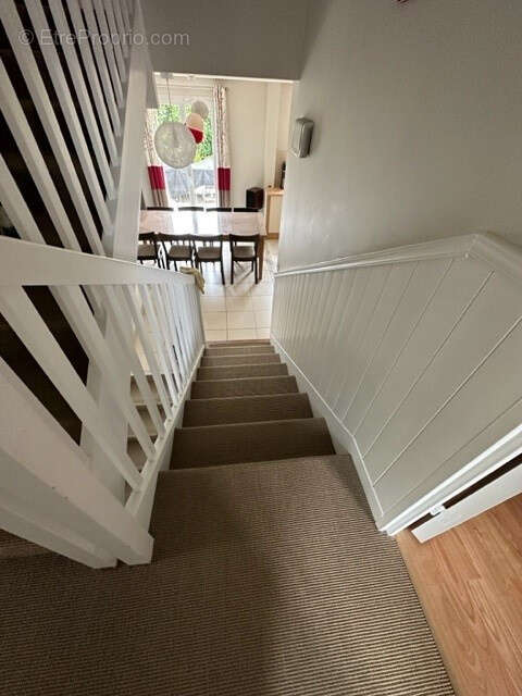 Maison à BURES-SUR-YVETTE