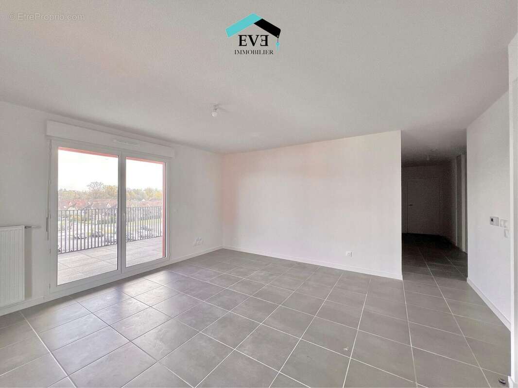 Appartement à PONT-DE-CHERUY