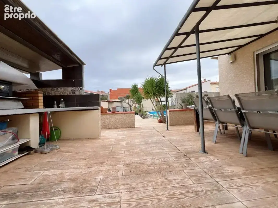 Magnifique villa de 130 m² sur un terrain 4 faces de 740 m² au fond d'une impasse calme - photo 2