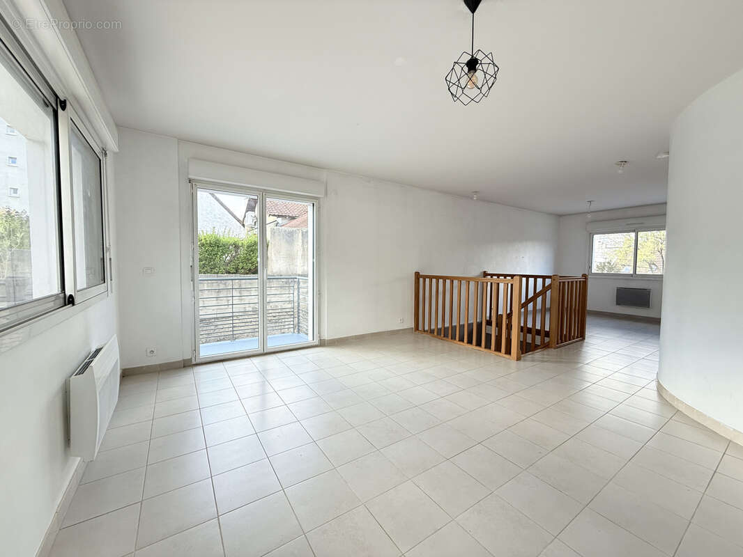 Appartement à RUEIL-MALMAISON