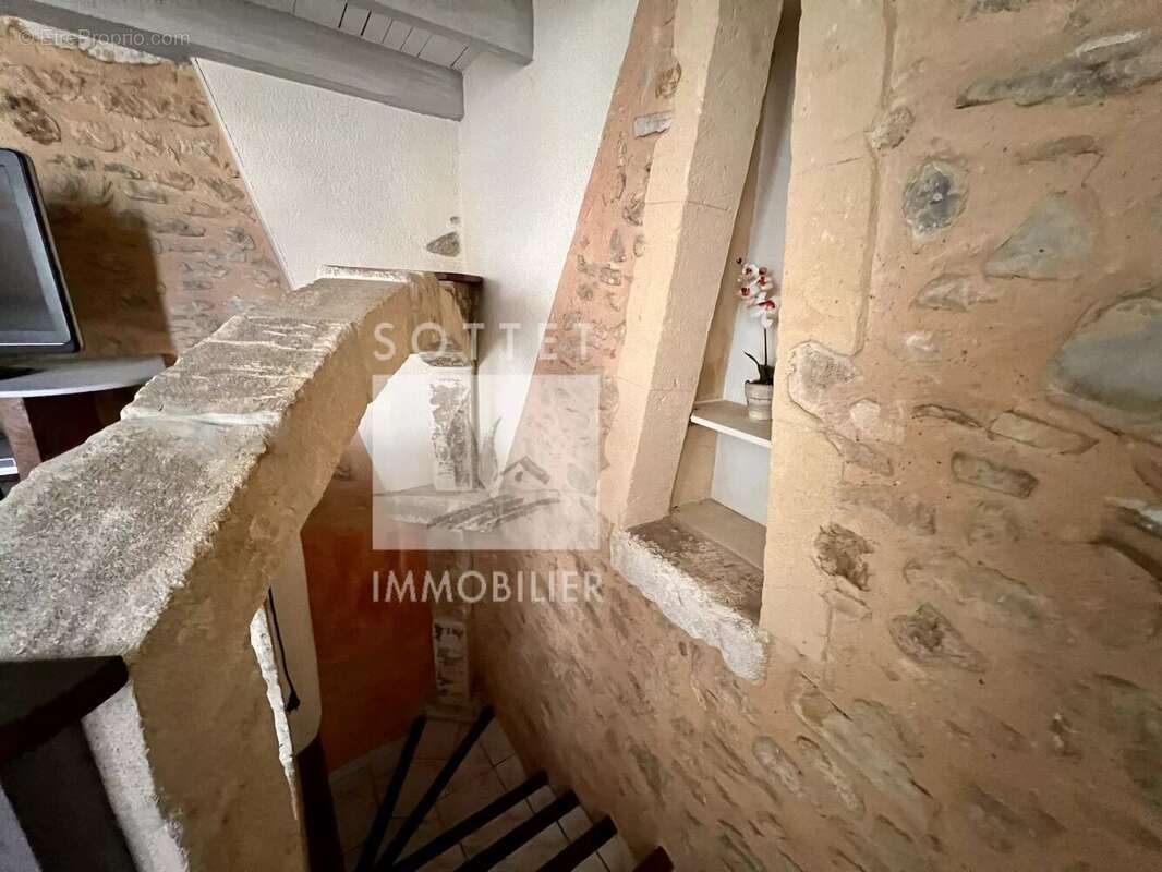Appartement à BOLLENE