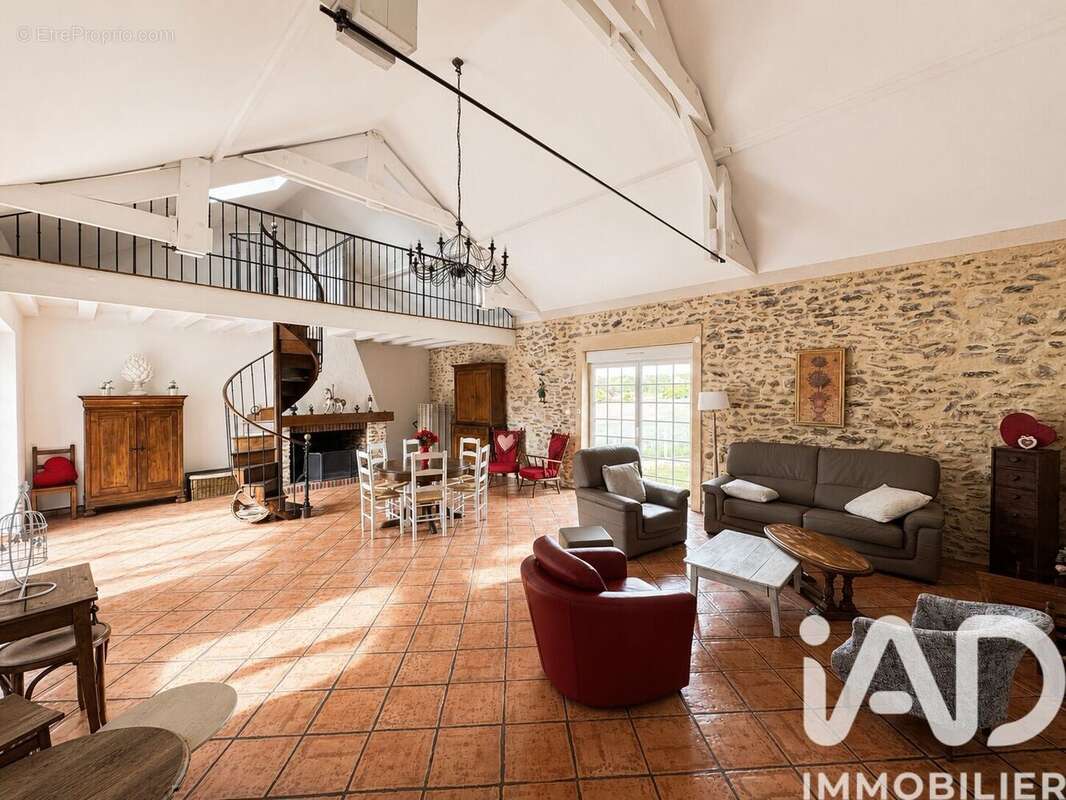 Photo 8 - Maison à ORPHIN
