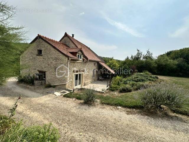 Maison à QUEMIGNY-SUR-SEINE