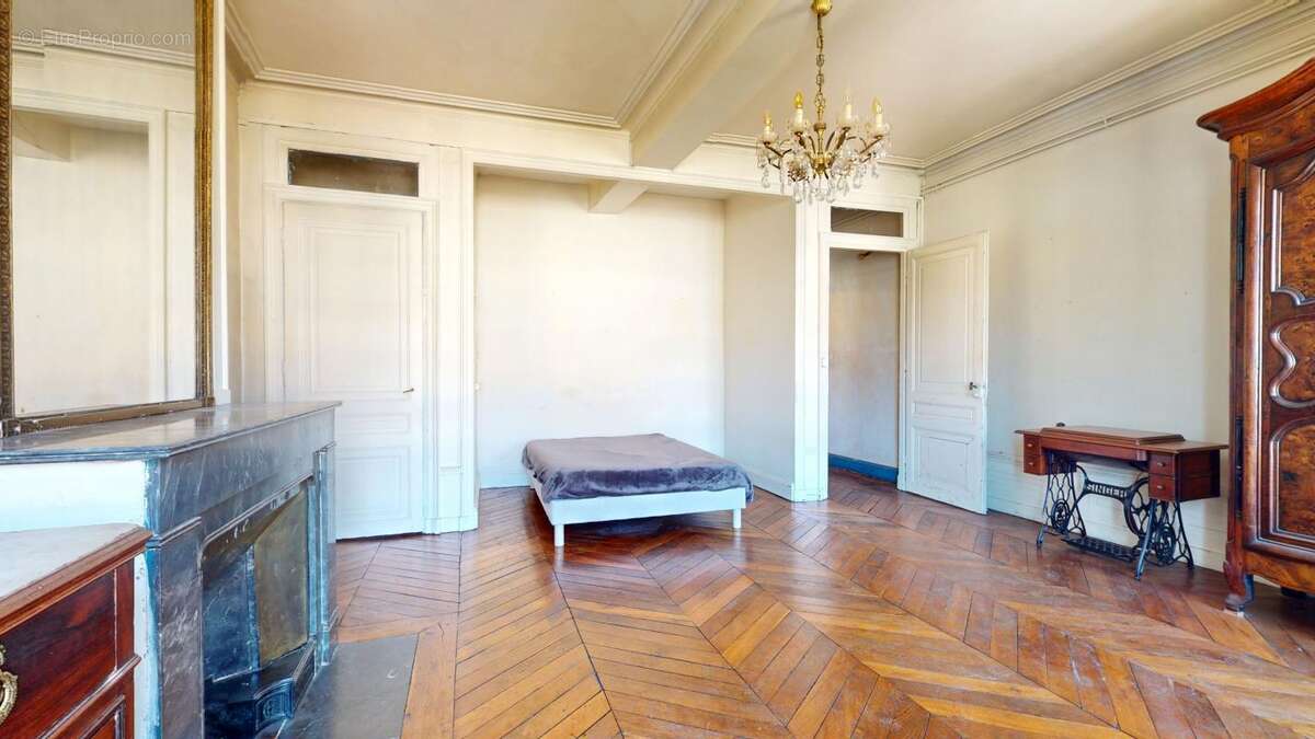 Appartement à LYON-5E