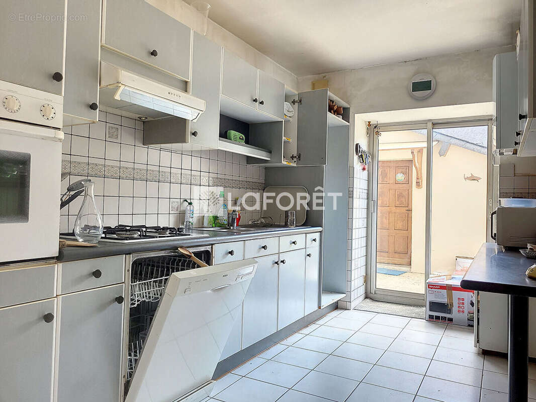 Maison à LE ROC-SAINT-ANDRE