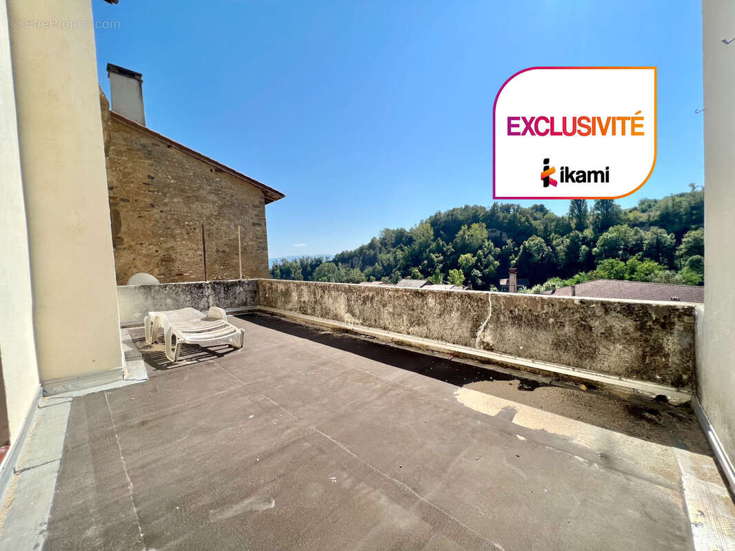 Maison de caractère avec terrasses et vue   220 m2 - photo 6