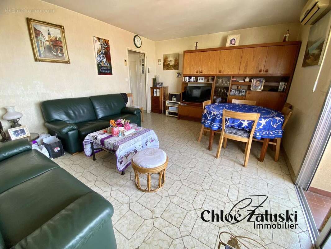 Photo 2 - Appartement à FREJUS