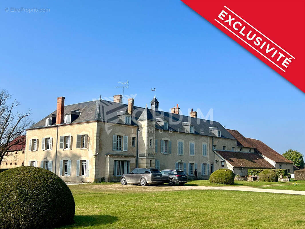 Maison à NOGENT-SUR-VERNISSON