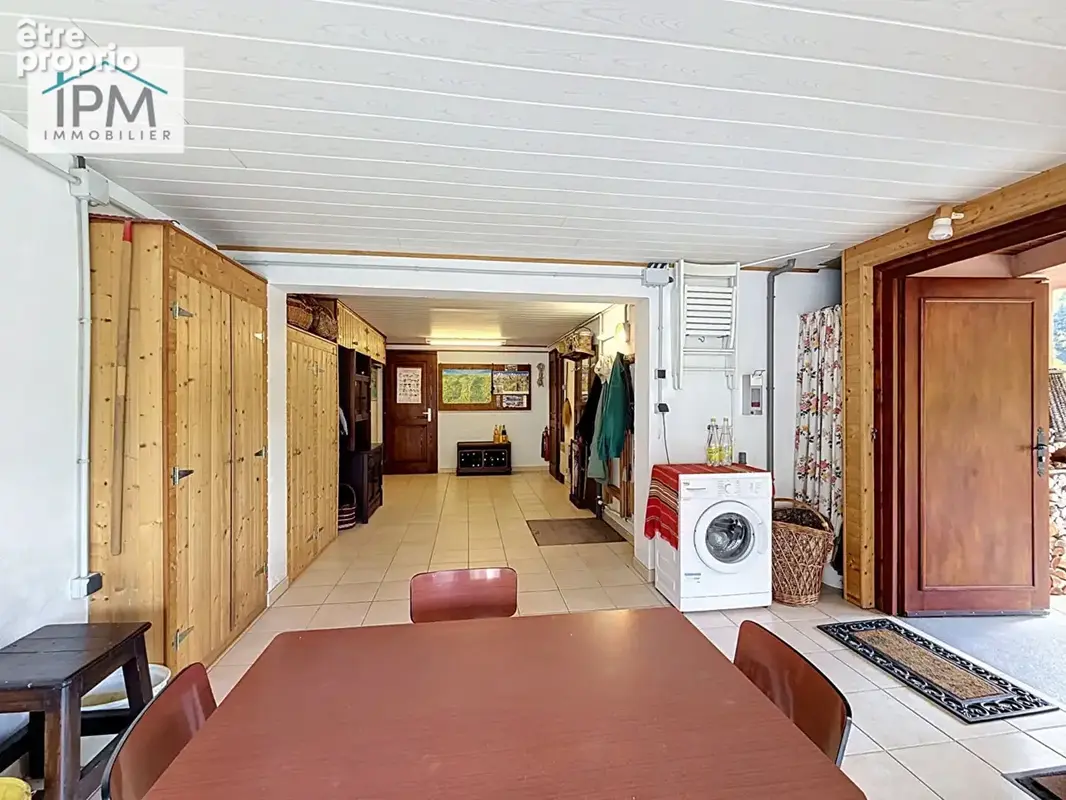 Lalaye ? maison familiale avec vue dégagée, terrain de 14,16 ares et dépendances - photo 13