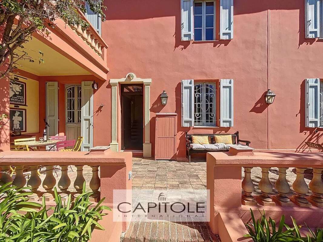 Maison à ANTIBES