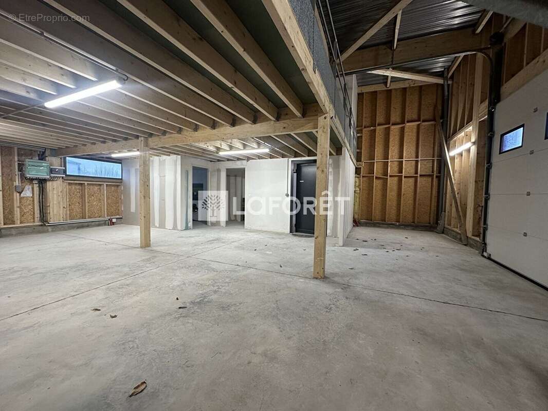 Commerce à MINIHY-TREGUIER