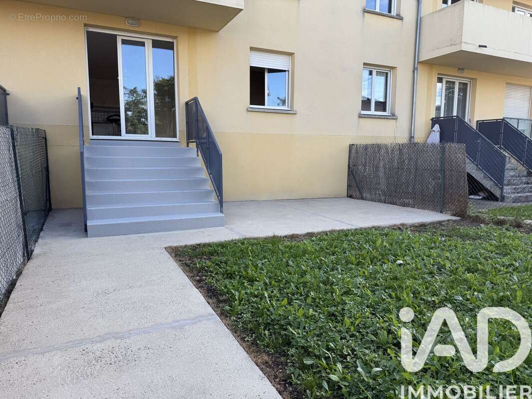 Photo 2 - Appartement à MONTEREAU-FAULT-YONNE