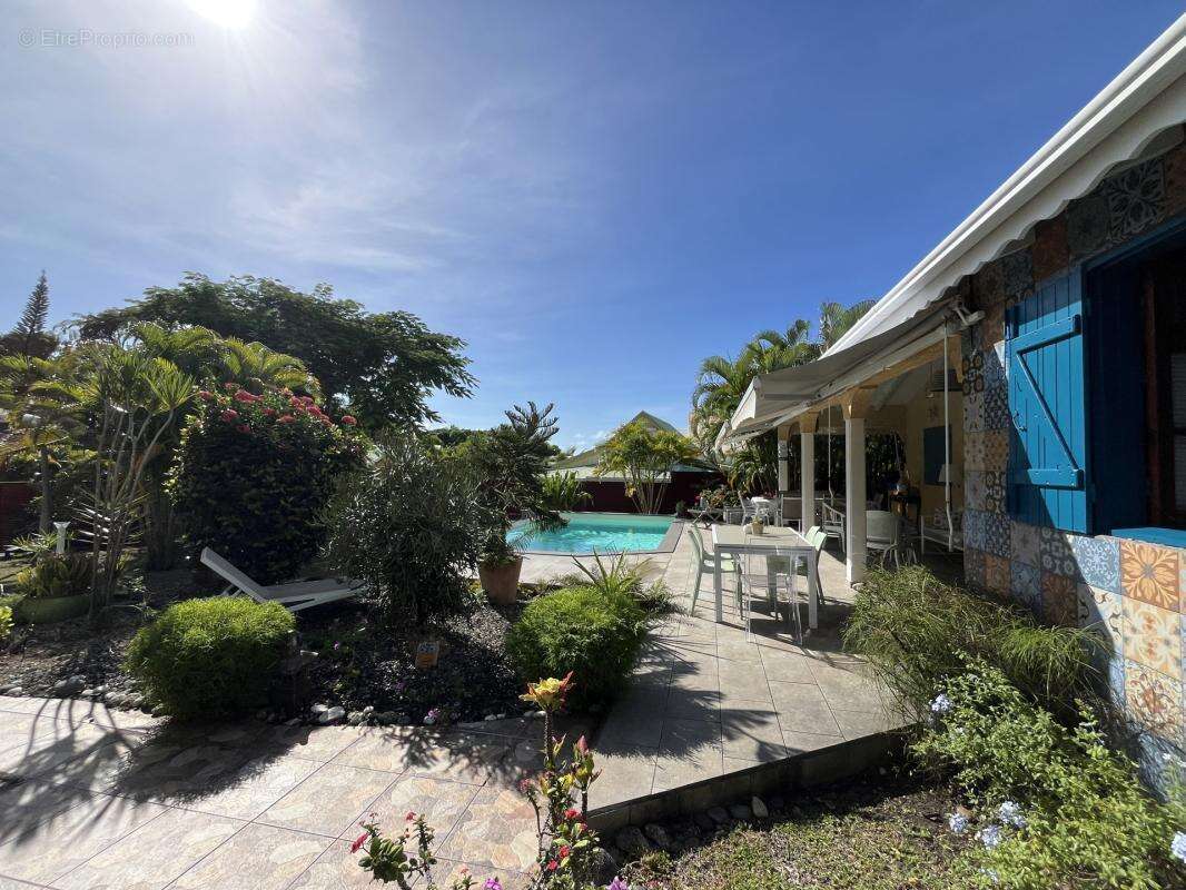 Maison à SAINTE-ANNE