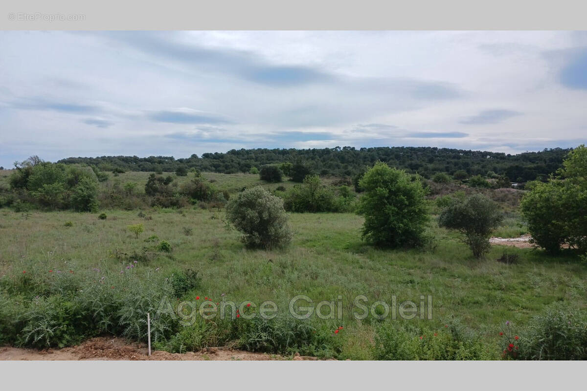 Maison à NISSAN-LEZ-ENSERUNE