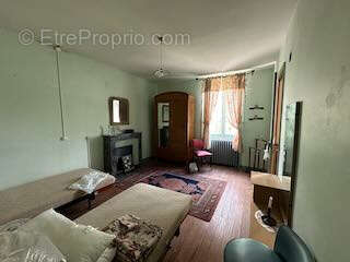 Maison à LIGNY-EN-BRIONNAIS