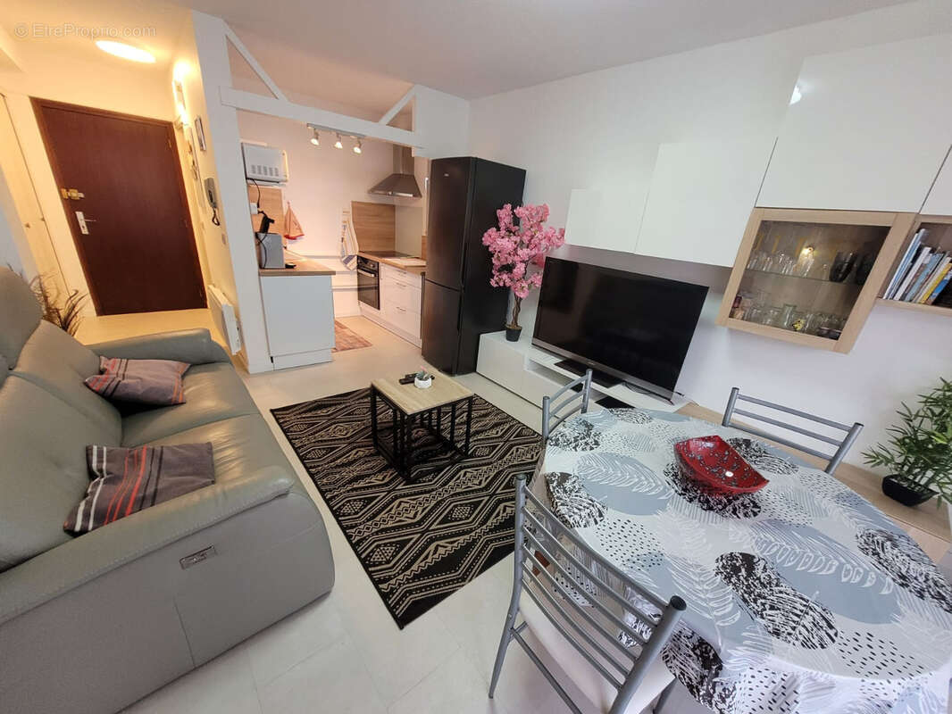 Bel appartement t2 renove proche espagne - photo 7