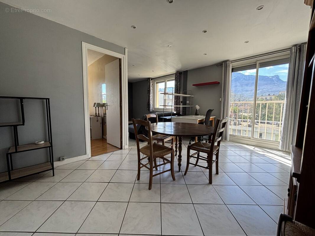 Appartement à GRENOBLE