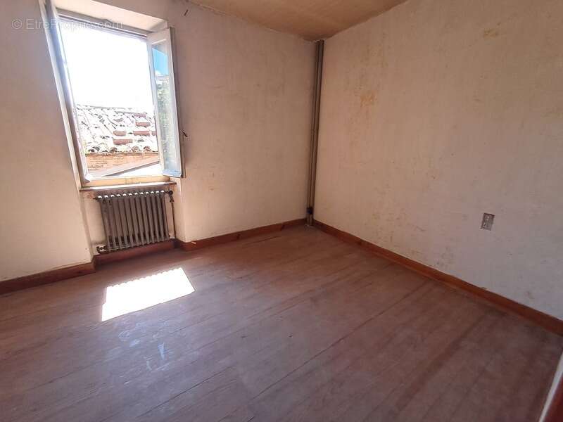 Maison à VILLASAVARY