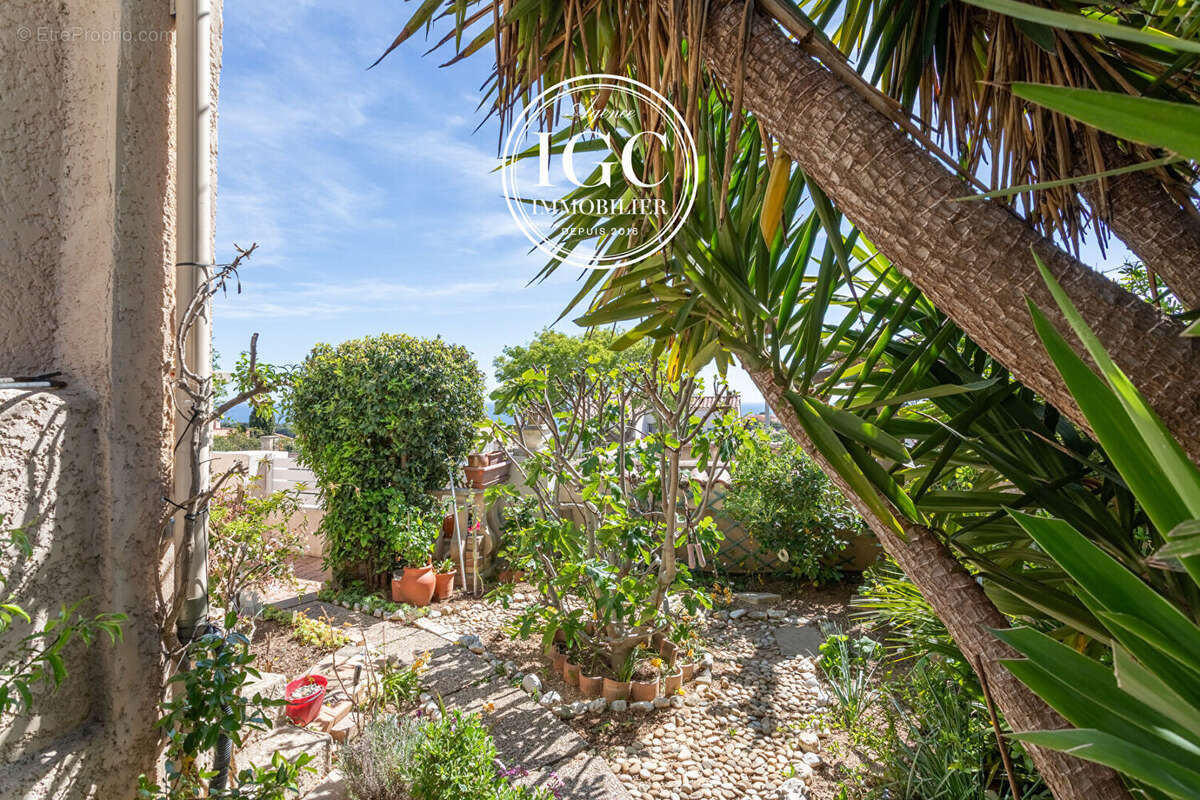 Maison à SAUSSET-LES-PINS