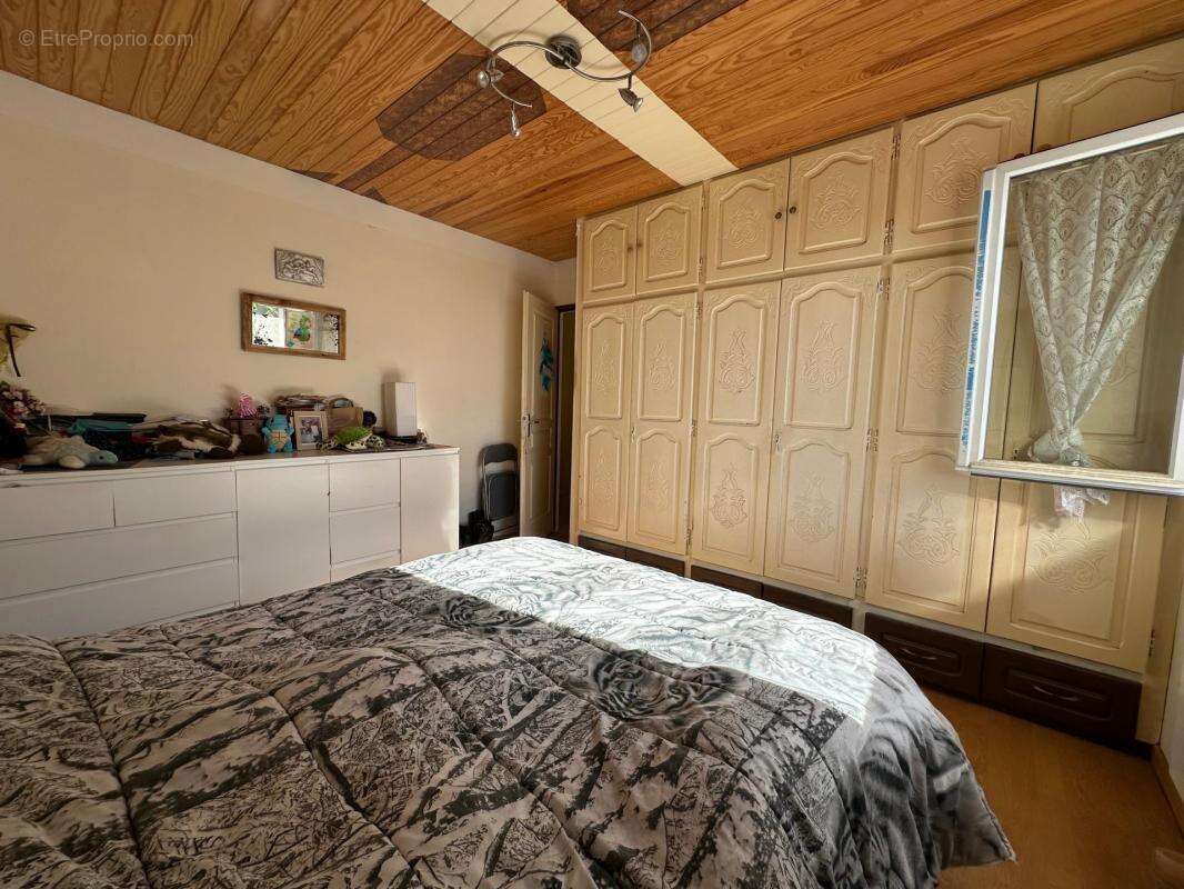 Maison à MONTEREAU-FAULT-YONNE