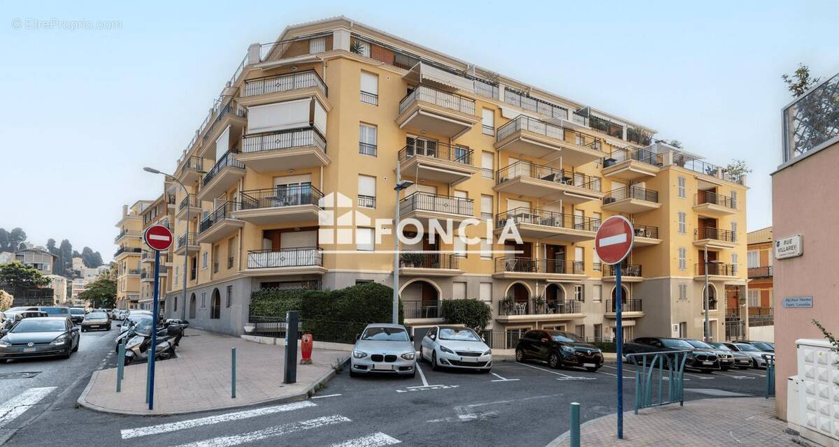 Appartement à MENTON