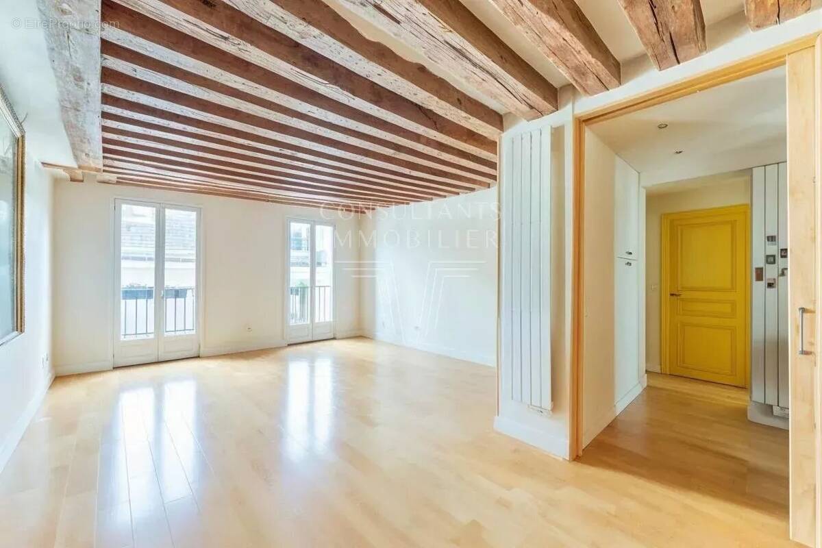 Appartement à PARIS-6E